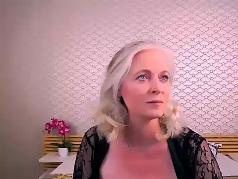 Anais Janson online show from 26, 6, 2026