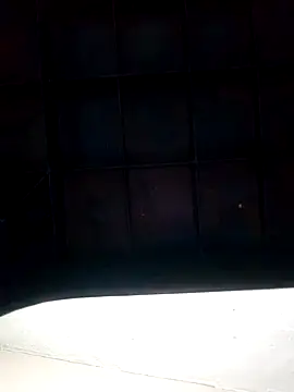 mileesha online show from 10, 2, 2026