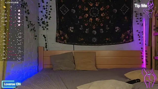 Bekky Hammon online show from 29, 10, 2025