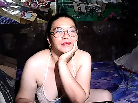 Adeline05 online show from 14, 9, 2025