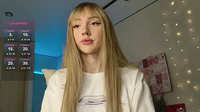 Snapshot of Lunainnk chatting on 16, 12, 2025 Lunainnk online show from 16, 12, 2025