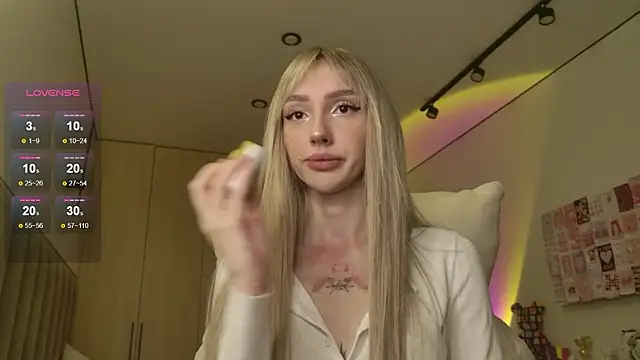 Snapshot of Lunainnk chatting on 15, 2, 2026 Lunainnk online show from 15, 2, 2026