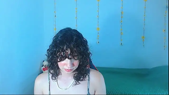 Snapshot of sajecrismaa chatting on 5, 5, 2026 sajecrismaa online show from 5, 5, 2026