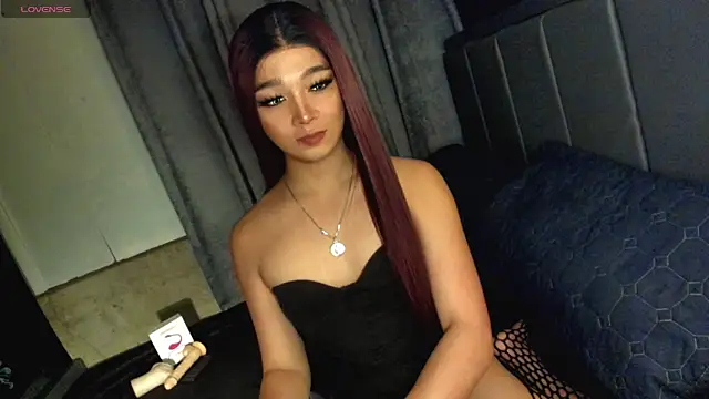 TrinityFucksYou online show from 13, 4, 2026