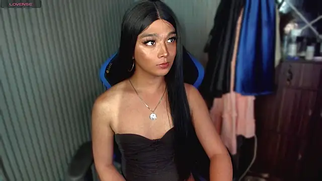 Snapshot of TrinityFucksYou chatting on 13, 7, 2026 TrinityFucksYou online show from 13, 7, 2026