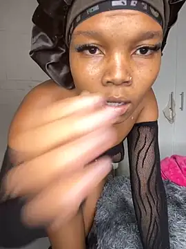 BaddestAss22 online show from 16, 11, 2025