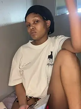 BaddestAss22 online show from 15, 7, 2026