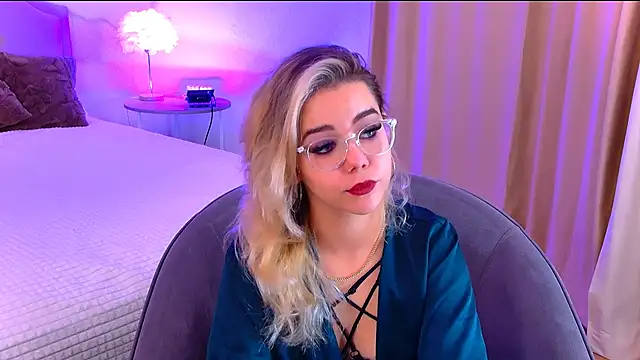 PrincessSlay online show from 19, 9, 2025