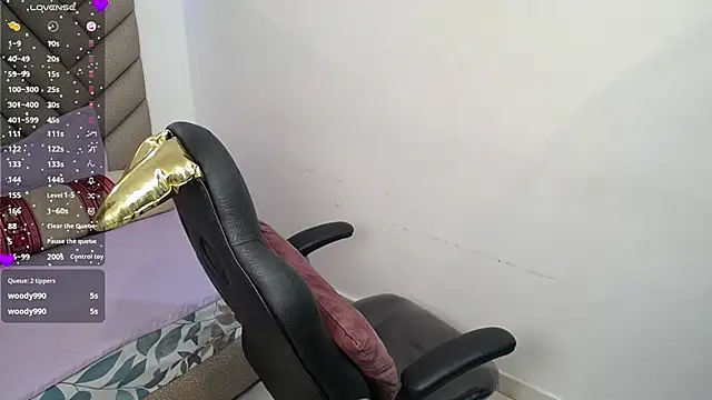 Snapshot of heluejamil chatting on 3, 11, 2025 heluejamil online show from 3, 11, 2025