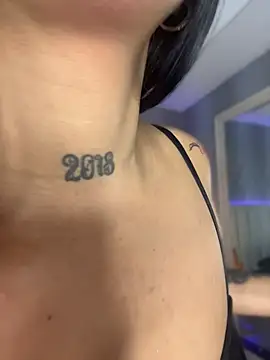 Mia-Medina online show from 23, 6, 2026