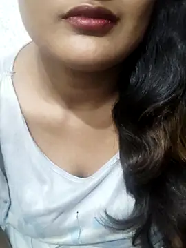 Cute pinkii online show from 14, 11, 2025