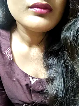 Cute pinkii online show from 1, 3, 2026