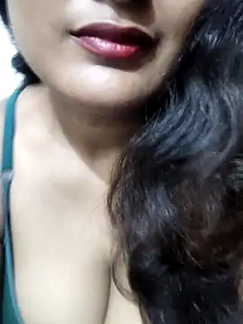 Cute pinkii online show from 2, 11, 2025