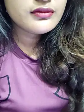 Cute pinkii online show from 8, 11, 2025