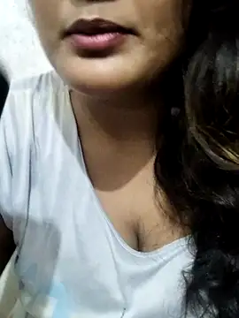 Cute pinkii online show from 1, 11, 2025