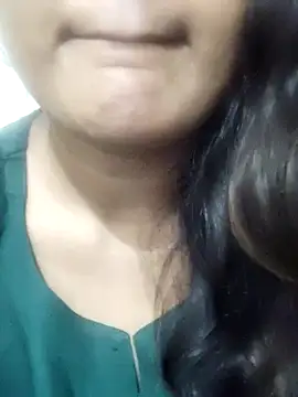 Cute pinkii online show from 5, 12, 2025