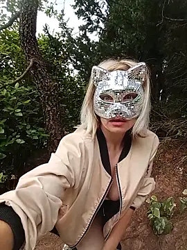 HotWife VR online show from 15, 5, 2026