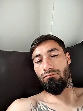 Snapshot of Negrila25 chatting on 9, 5, 2026 Negrila25 online show from 9, 5, 2026
