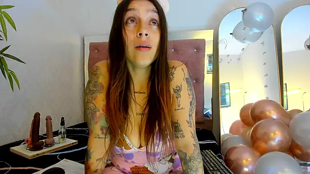 JulianaCarter online show from 8, 3, 2026