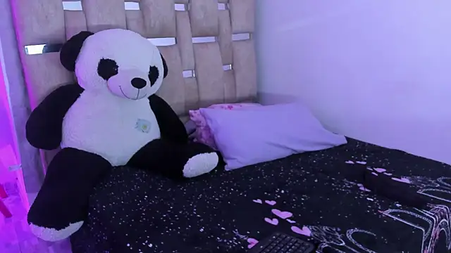 JulianaCarter online show from 11, 11, 2025