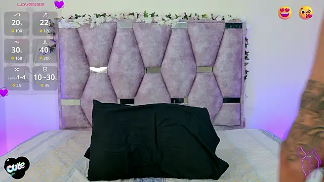 lana and liam  online show from 11, 2, 2026