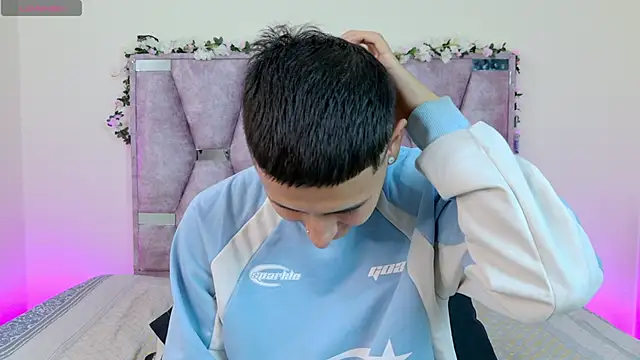 lana and liam  online show from 8, 11, 2025