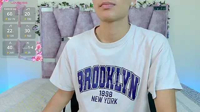 lana and liam  online show from 18, 11, 2025