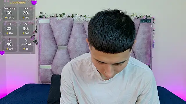 lana and liam  online show from 11, 11, 2025