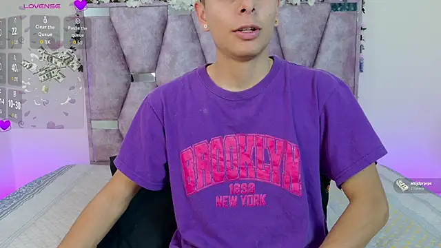 lana and liam  online show from 5, 11, 2025