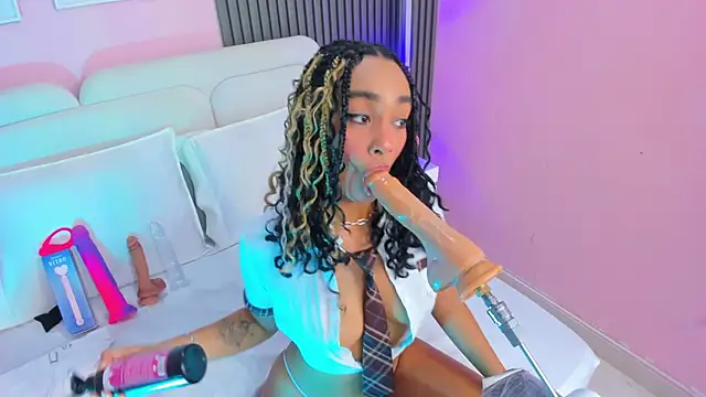Clawdeen  wolf online show from 16, 6, 2026