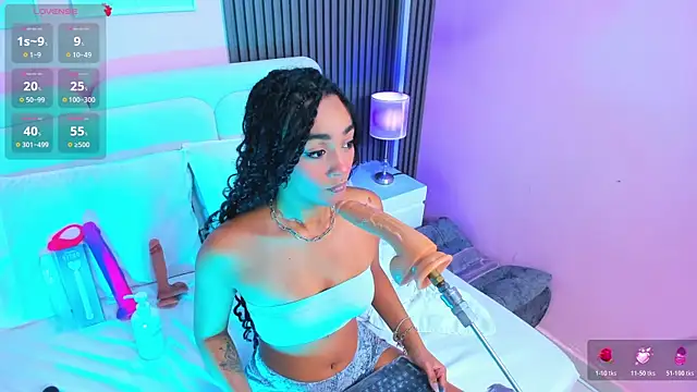 Clawdeen  wolf online show from 23, 7, 2026