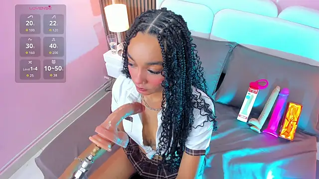 Snapshot of Clawdeen__wolf chatting on 5, 11, 2025 Clawdeen wolf online show from 5, 11, 2025