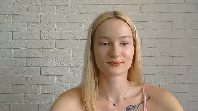 Snapshot of Alice_Sweet_01 chatting on 23, 6, 2026 Alice Sweet 01 online show from 23, 6, 2026