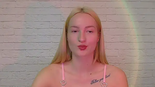 Snapshot of Alice_Sweet_01 chatting on 5, 1, 2026 Alice Sweet 01 online show from 5, 1, 2026