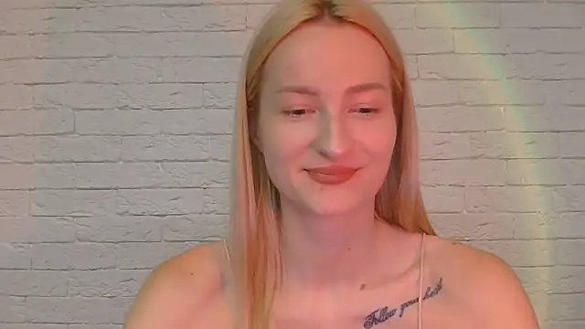 Snapshot of Alice_Sweet_01 chatting on 16, 6, 2026 Alice Sweet 01 online show from 16, 6, 2026