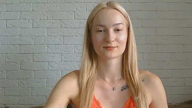 Snapshot of Alice_Sweet_01 chatting on 21, 7, 2026 Alice Sweet 01 online show from 21, 7, 2026