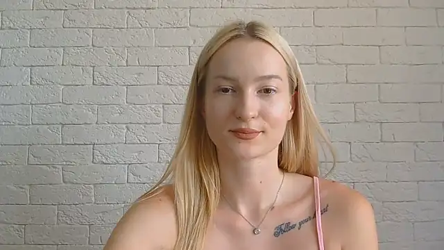 Snapshot of Alice_Sweet_01 chatting on 30, 6, 2026 Alice Sweet 01 online show from 30, 6, 2026