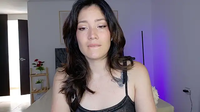 Eliih 01 online show from 29, 9, 2025