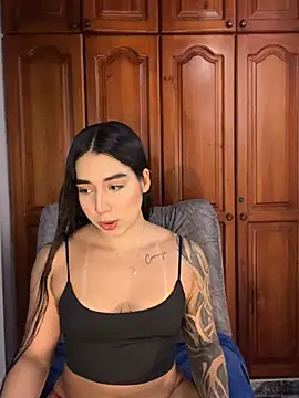 KaditaNavarro online show from 27, 3, 2026