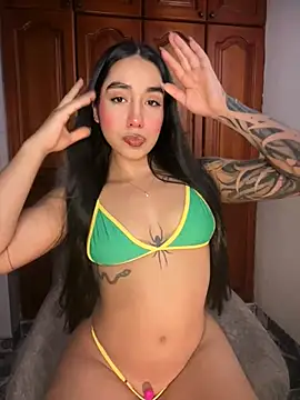 Snapshot of KaditaNavarro chatting on 24, 7, 2026 KaditaNavarro online show from 24, 7, 2026
