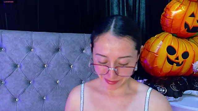 Ginevra esposito online show from 28, 10, 2025