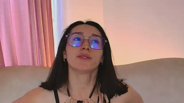 Ginevra esposito online show from 7, 5, 2026