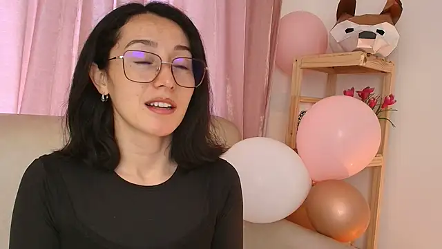 Ginevra esposito online show from 16, 4, 2026