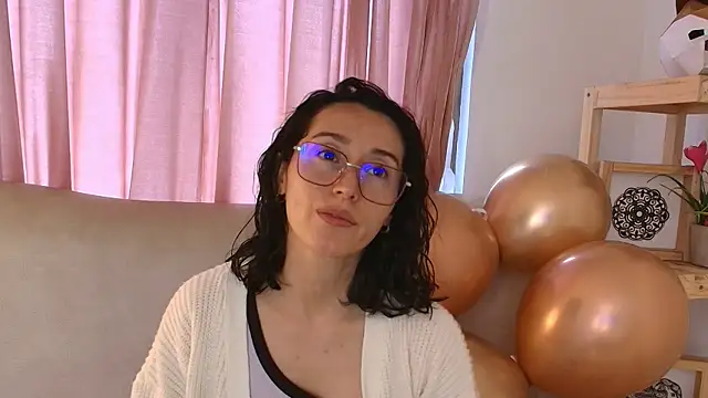 Ginevra esposito online show from 21, 4, 2026