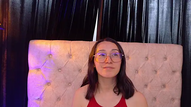 Snapshot of Ginevra_esposito chatting on 9, 7, 2026 Ginevra esposito online show from 9, 7, 2026