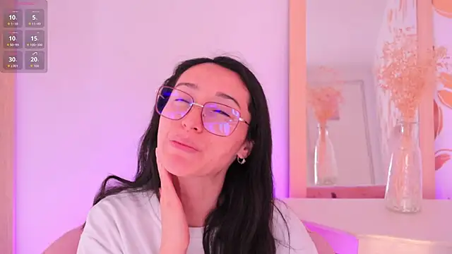 Ginevra esposito online show from 4, 2, 2026