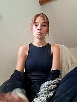 D4ddyslut online show from 5, 11, 2025