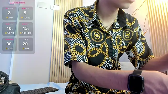 Ivone Rose  online show from 14, 11, 2025