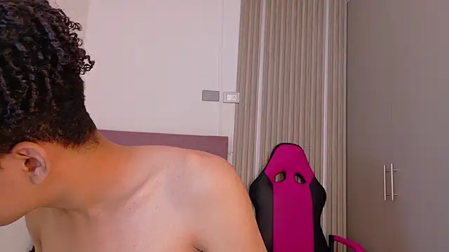 Ivone Rose  online show from 29, 10, 2025