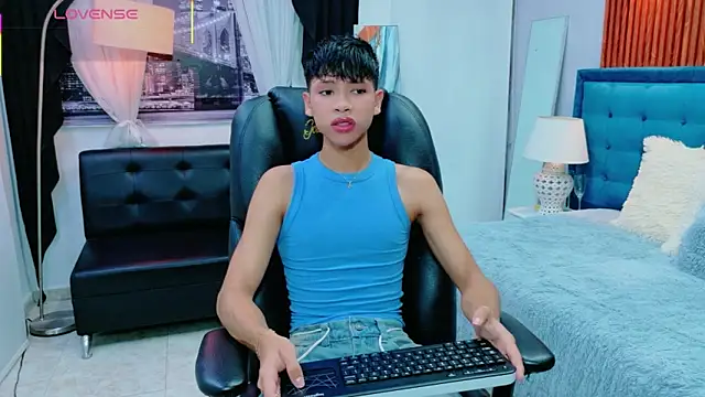Snapshot of dilan_911 chatting on 6, 5, 2026 dilan 911 online show from 6, 5, 2026
